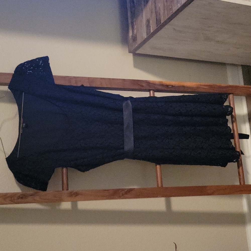 HeartSoul Plus Black Lace Cap Sleeve Dress - Size 1x